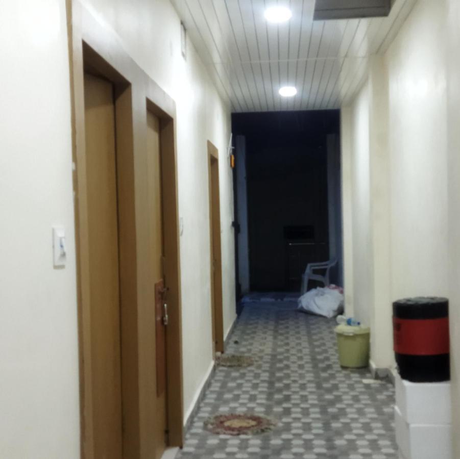 Shree Gajlaxmi Hotel Walking Distance From Mahakaleswar 우자인 외부 사진